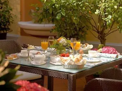Romantik Hotel Buelow Residenz Dresden 4*,